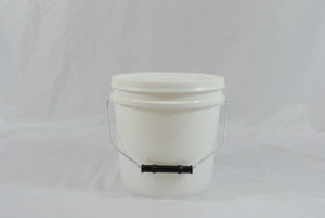 CUBETA INDUSTRIAL GALON C/TAPA BLANCA 4 LTS.